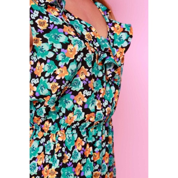 NWOT Floral Dress - Picture 5 of 8